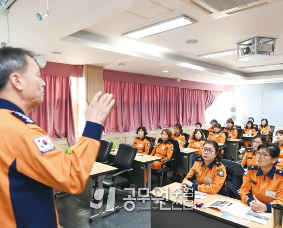 공무원수험신문 웹용(281)_10.jpg