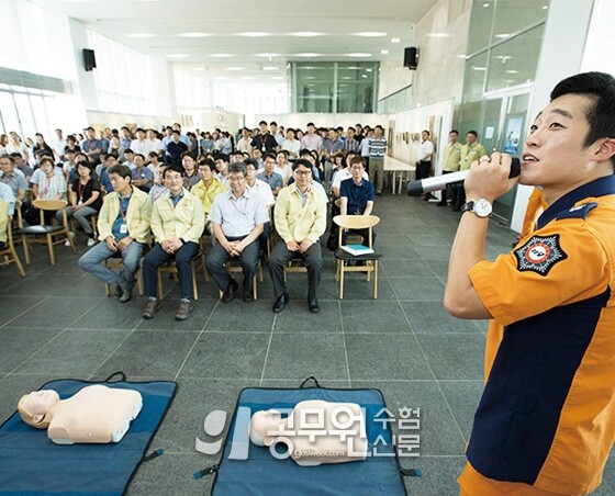 공무원수험신문 웹용(298)_8.jpg