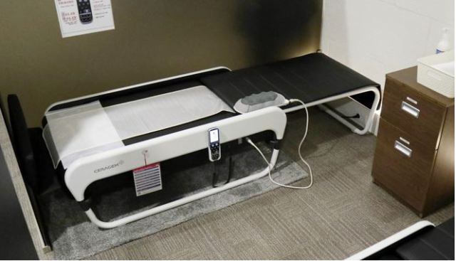 [에듀윌-보도자료] 200321_04시_“헬스케어 기업문화 조성” 에듀윌, 세라젬 마사지기 전격 도입.png