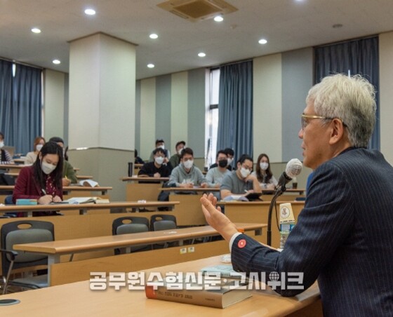 동아대 토크콘서트.jpg