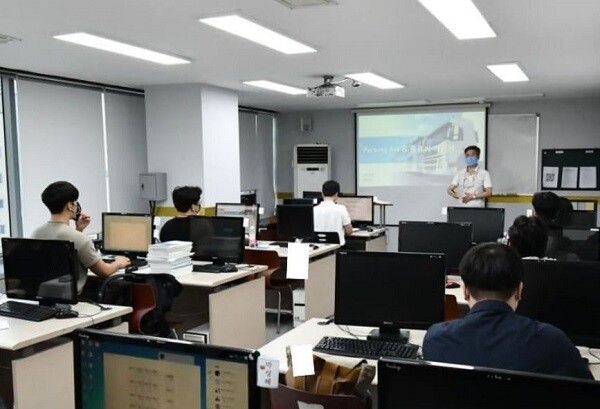 [플래나]후불_9회_공무원수험신문_신한양직업전문학교_0407당일예약송출(오전 10시).JPG