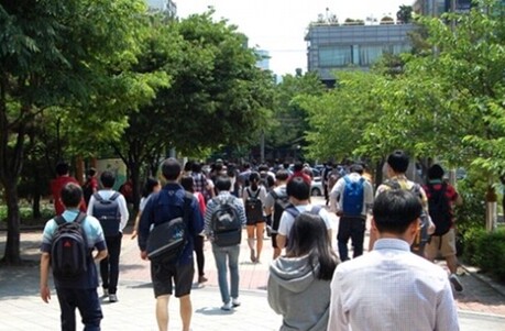 “1만1116명 몰렸다”…공인노무사 1차, 여전히 1만명대 유지